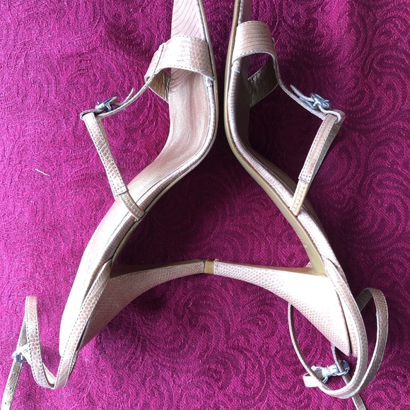 NEW Tan Stiletto Pumps - Made in Italy -DKNY - Size 6.5 - Picture 4 of 8